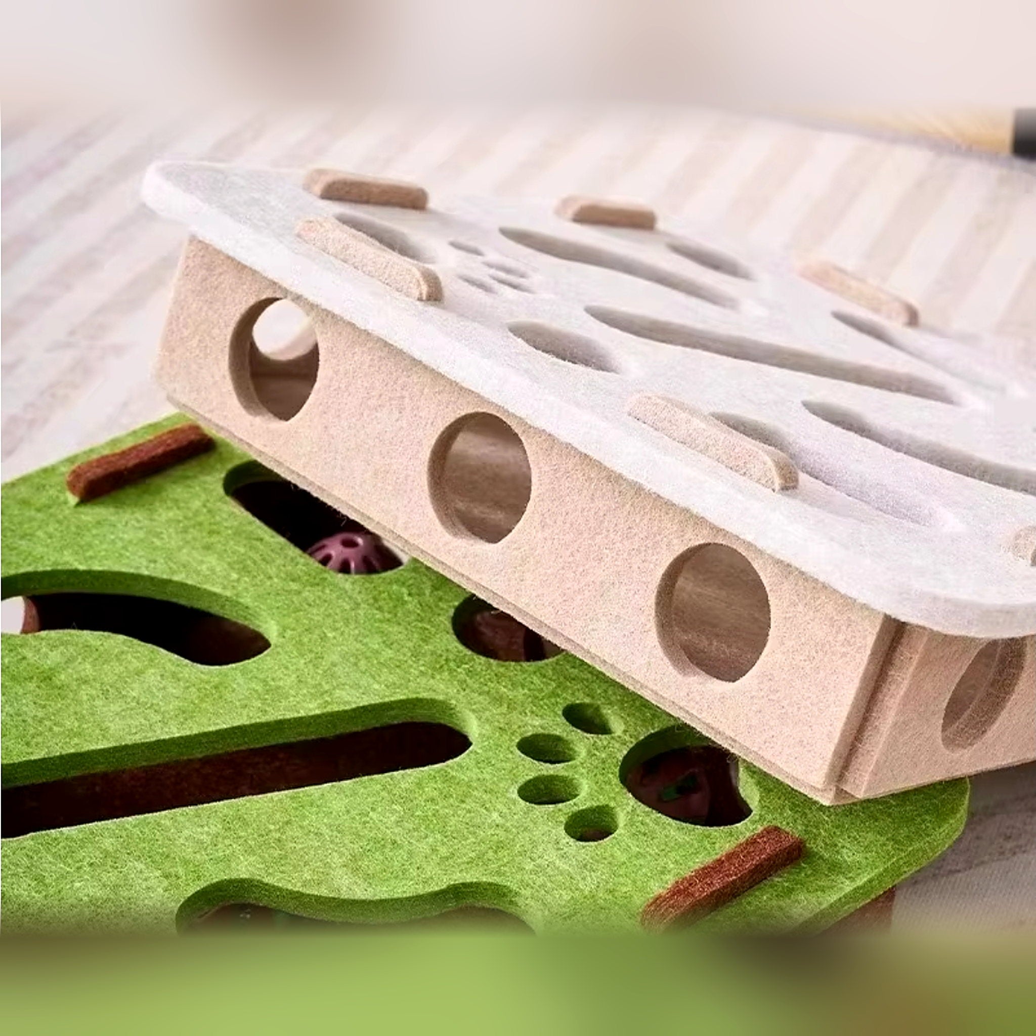 Jouet puzzle en feutre pour chat Poil & Co – photo 9